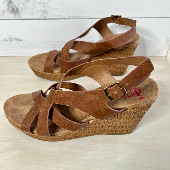 Jellypop Wedge Sandals - Picture 4 of 6